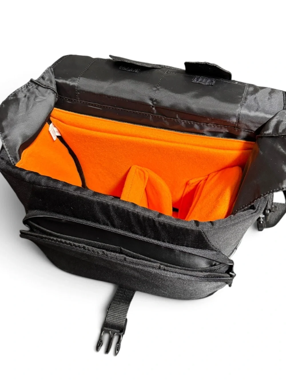 AmazonBasics DSLR Camera Bag NWOT